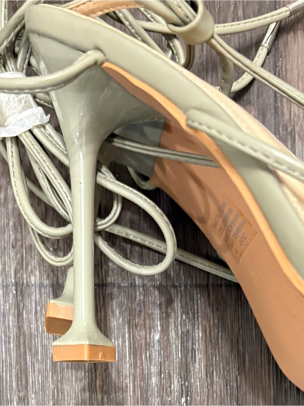 Novo Strappy Lace-Up Heels Olive Green Square Toe Size 8 - Picture 5 of 6